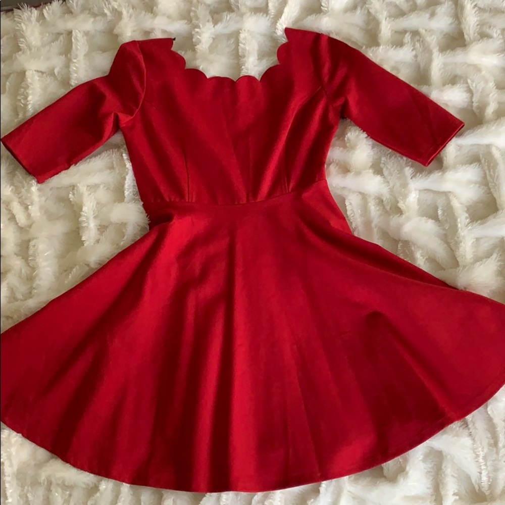 Lulu’s red dress